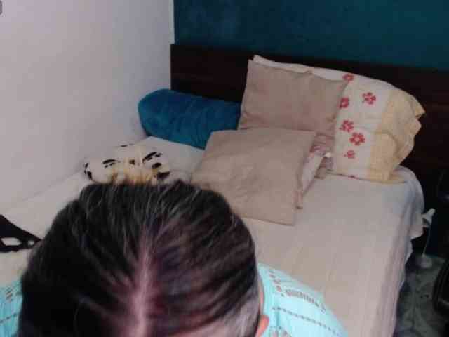 scarlett-dubois webcam
