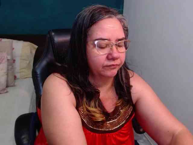 scarlett-dubois webcam