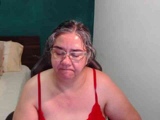 scarlett-dubois webcam