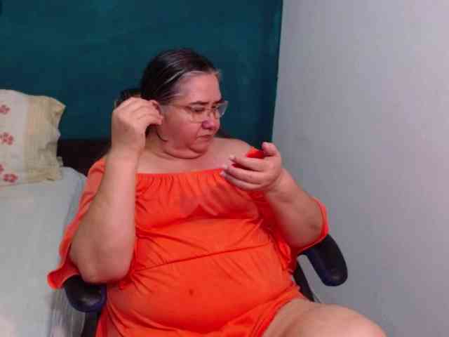 scarlett-dubois webcam