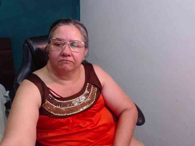 scarlett-dubois webcam