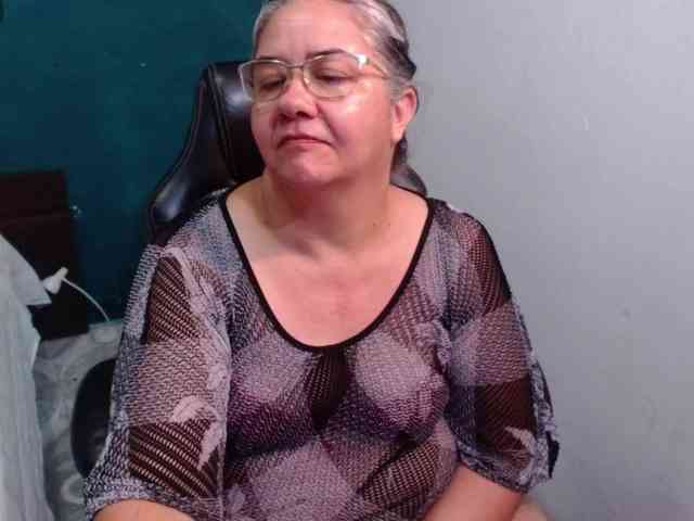 scarlett-dubois webcam