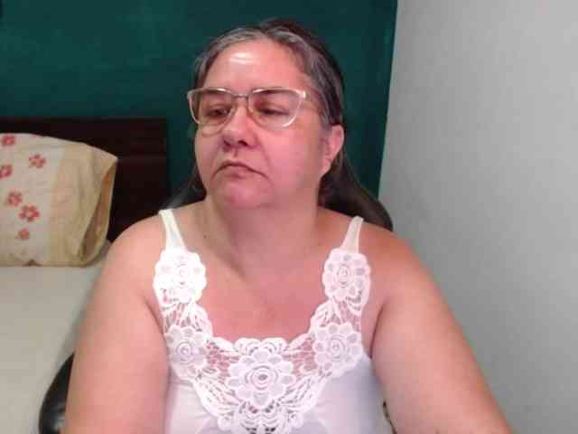 scarlett-dubois webcam