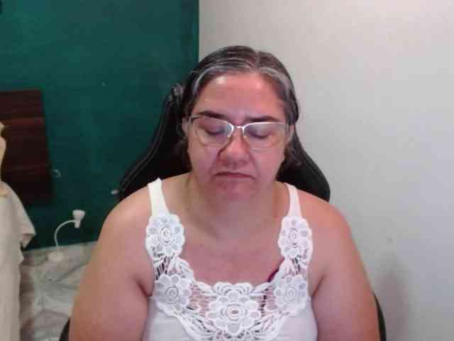 scarlett-dubois webcam