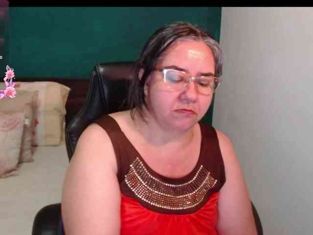 scarlett-dubois webcam