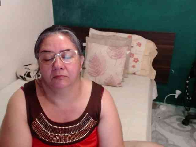 scarlett-dubois webcam