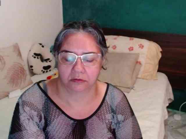 scarlett-dubois webcam
