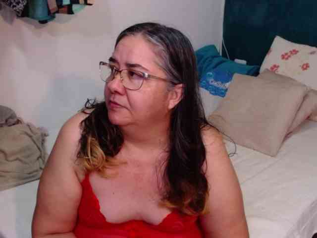 scarlett-dubois webcam