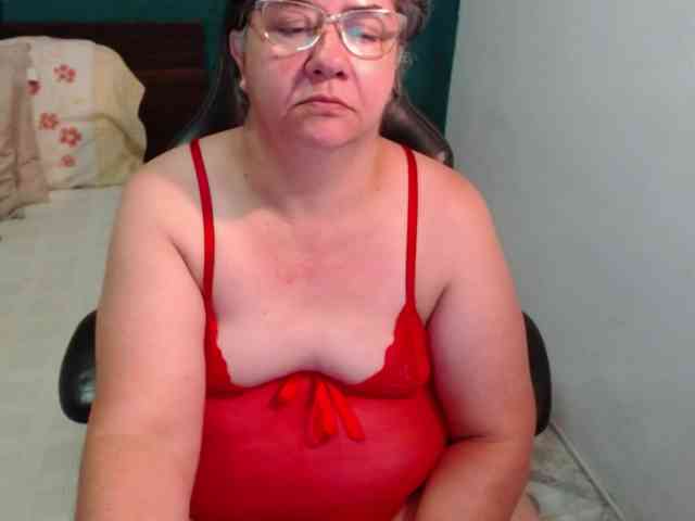 scarlett-dubois webcam