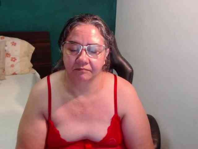 scarlett-dubois webcam