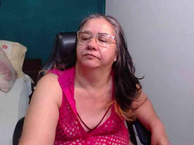 scarlett-dubois webcam