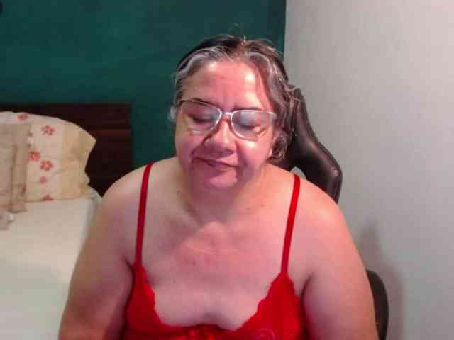 scarlett-dubois webcam