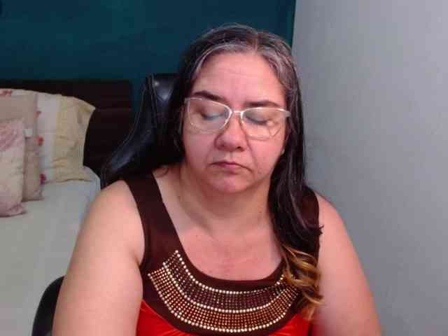 scarlett-dubois webcam