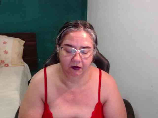 scarlett-dubois webcam