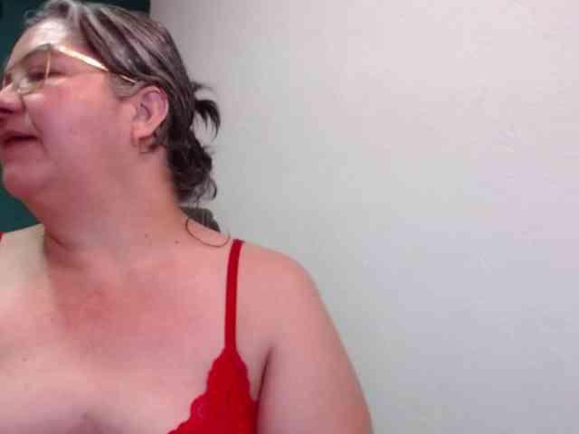 scarlett-dubois webcam