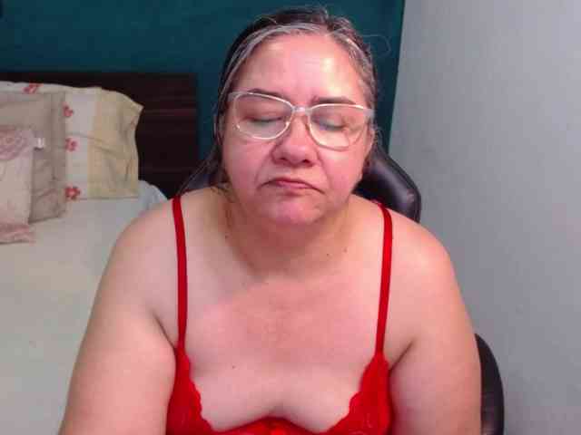 scarlett-dubois webcam