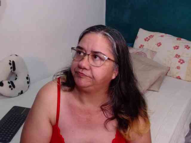 scarlett-dubois webcam