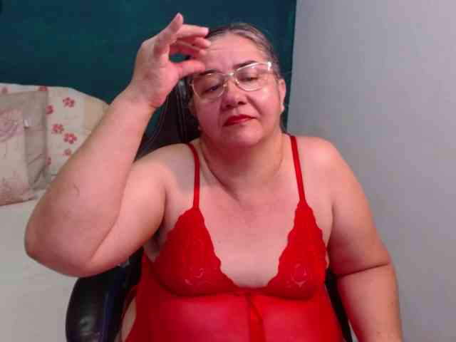 scarlett-dubois webcam