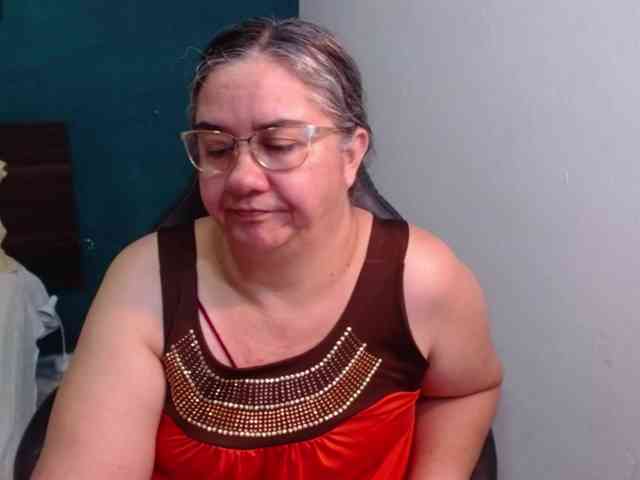 scarlett-dubois webcam