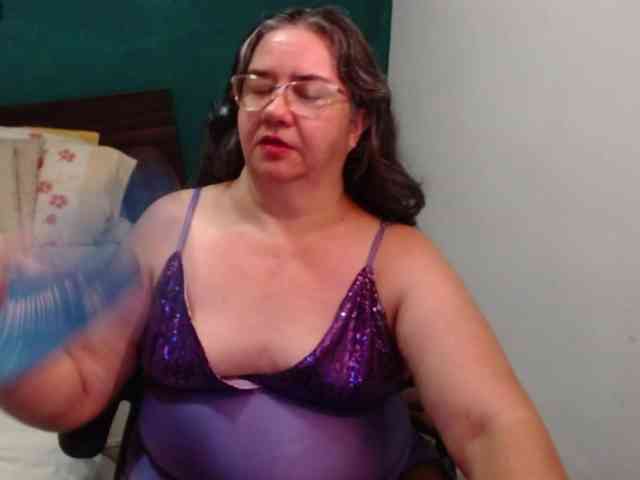 scarlett-dubois webcam