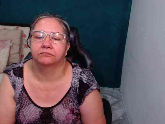 scarlett-dubois webcam