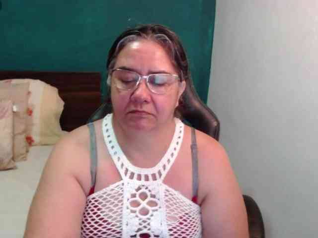 scarlett-dubois webcam