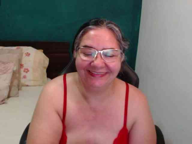 scarlett-dubois webcam