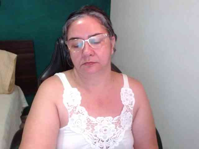scarlett-dubois webcam