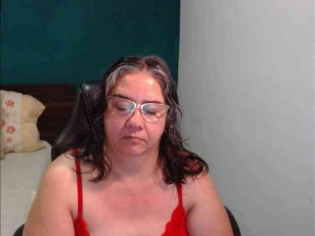scarlett-dubois webcam