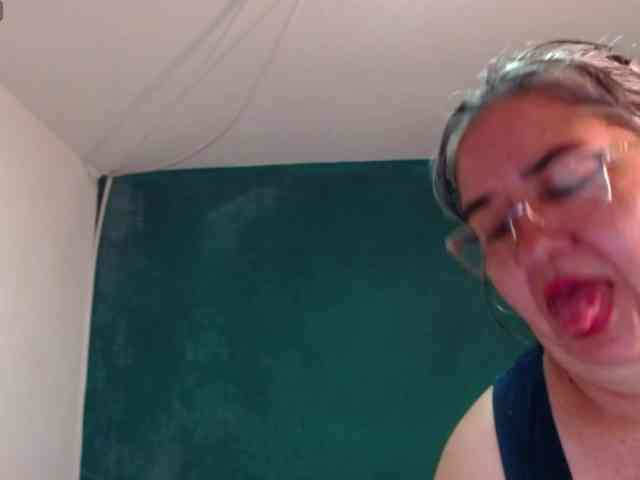 scarlett-dubois webcam