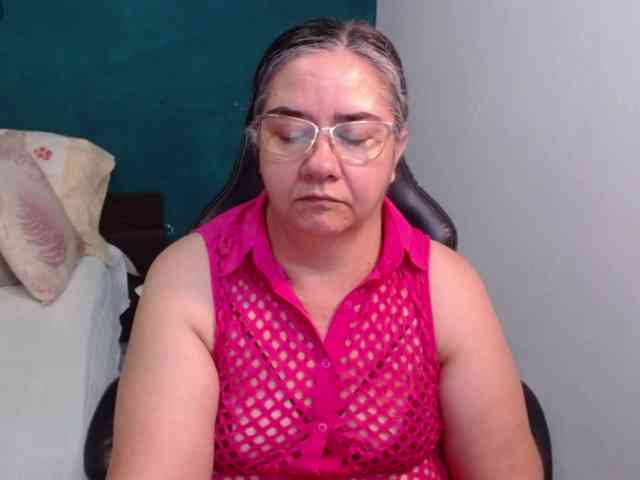 scarlett-dubois webcam