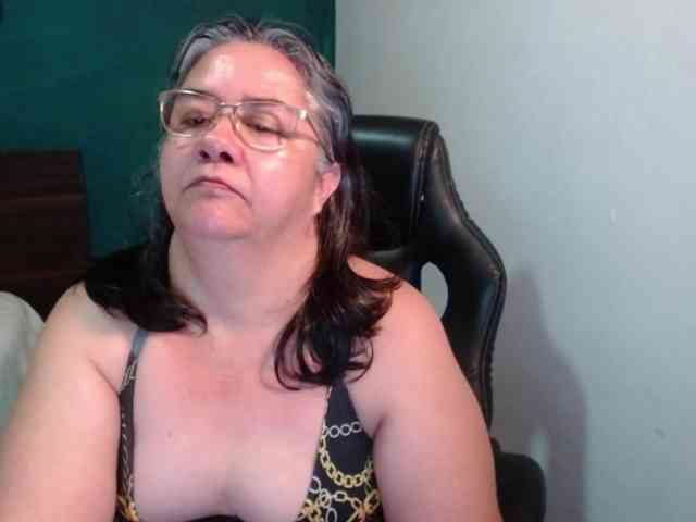 scarlett-dubois webcam