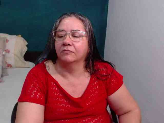 scarlett-dubois webcam