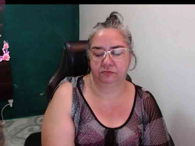 scarlett-dubois webcam
