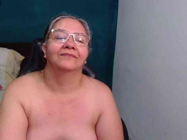 scarlett-dubois webcam
