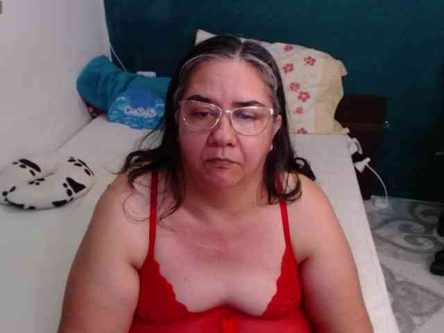 scarlett-dubois webcam