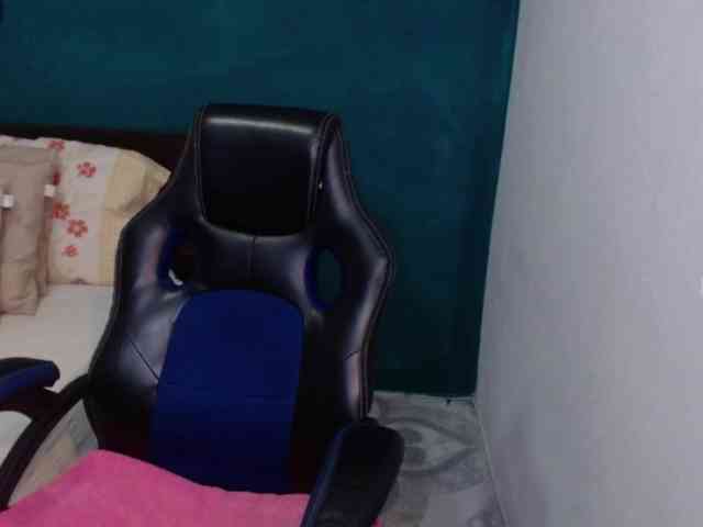 scarlett-dubois webcam