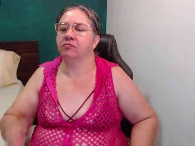 scarlett-dubois webcam