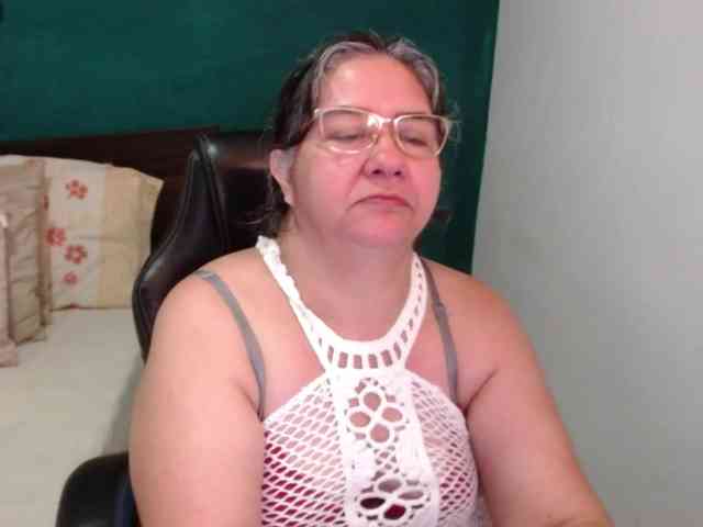 scarlett-dubois webcam