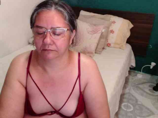 scarlett-dubois webcam