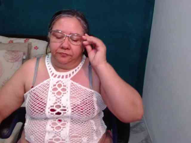 scarlett-dubois webcam