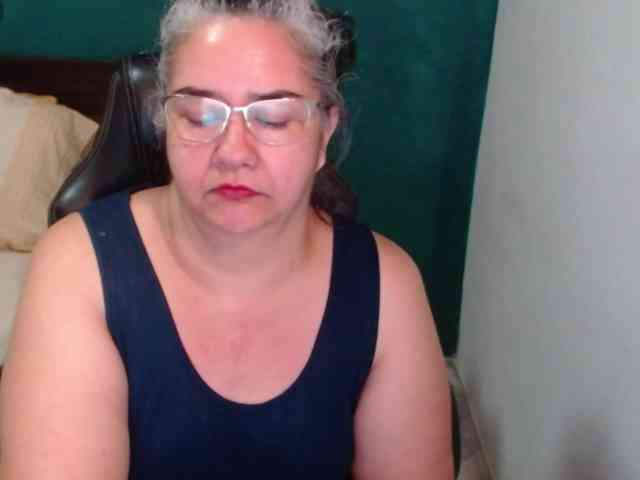 scarlett-dubois webcam