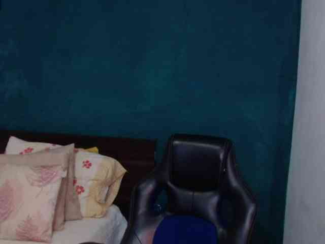 scarlett-dubois webcam