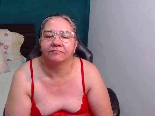 scarlett-dubois webcam