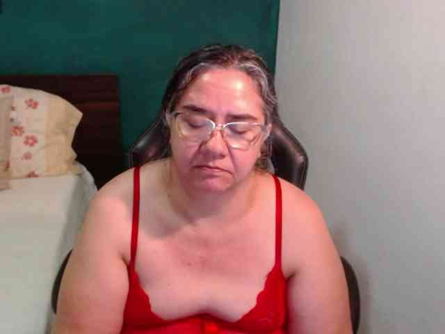 scarlett-dubois webcam