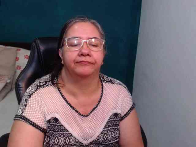 scarlett-dubois webcam