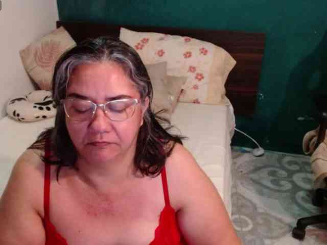 scarlett-dubois webcam