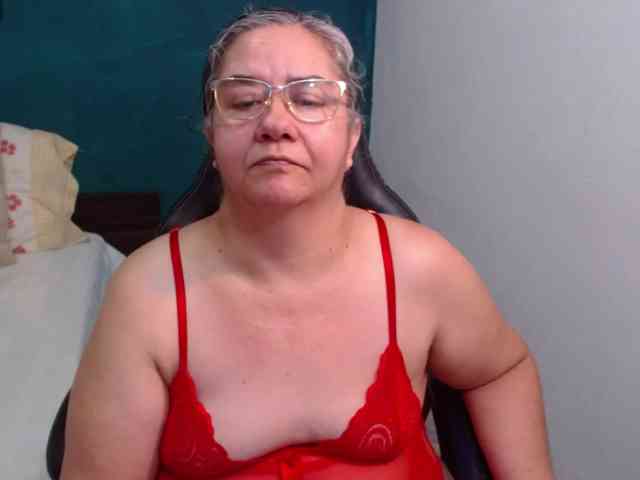 scarlett-dubois webcam