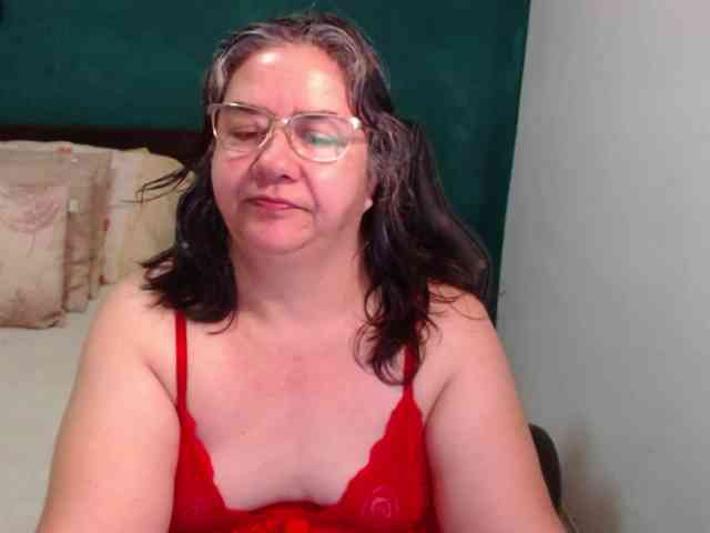 scarlett-dubois webcam