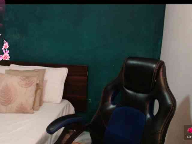 scarlett-dubois webcam